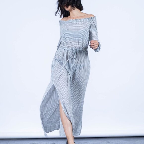 MALIA MILLS Sz L Seer Sucker Strip Maxi Dress Cover Up Off-the-shoulder POCKETS - Picture 1 of 12